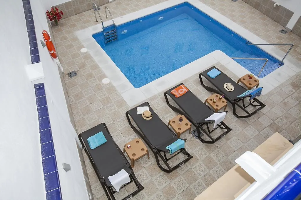 בית הארחה נרחה Hostal Boutique Bajamar